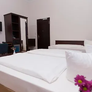 Hotell Rewari, Berlin