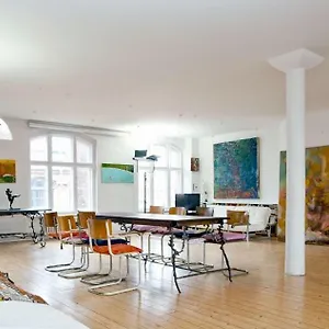 Künstlerloft Im Herzen Von Kreuzberg Berlin