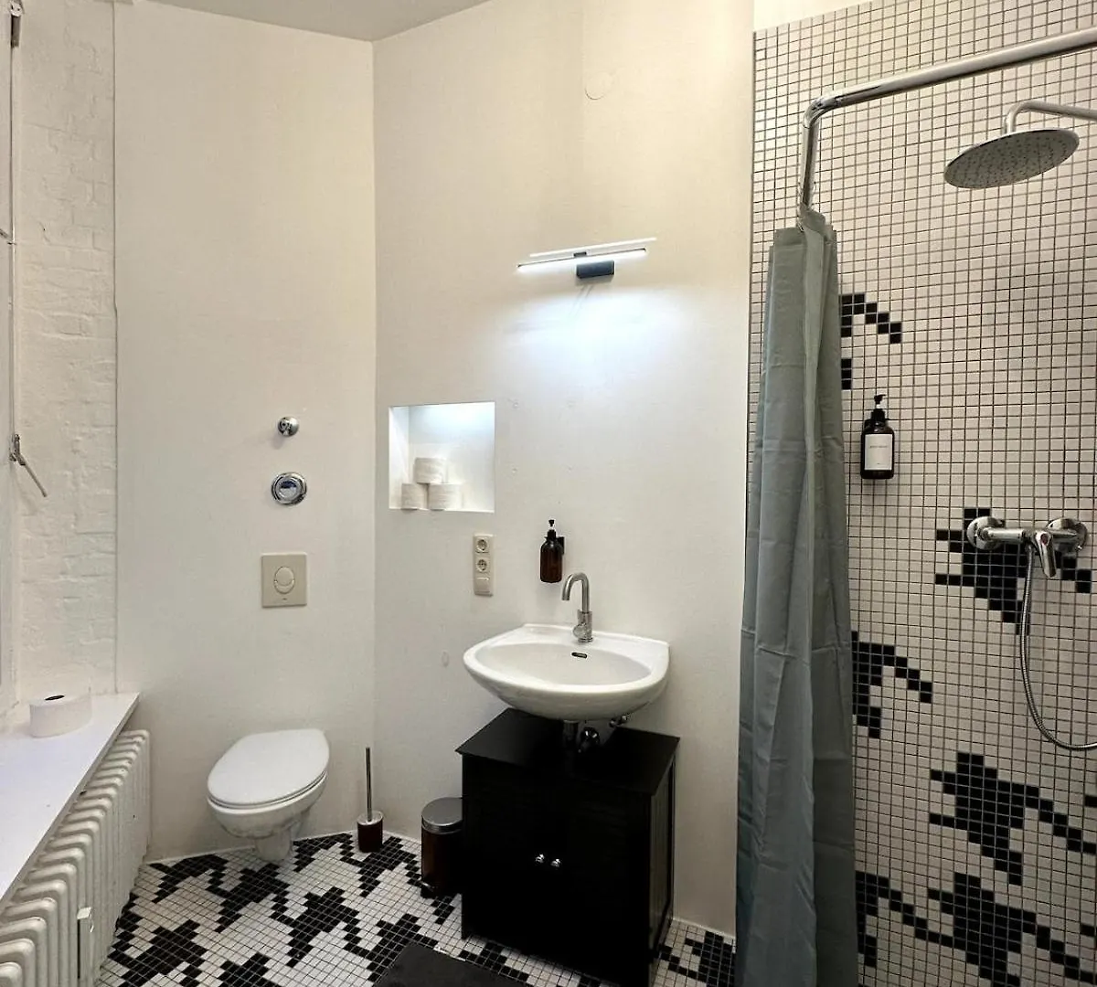 Classic Black Room In Vibrant Area 6 Berlin Germany